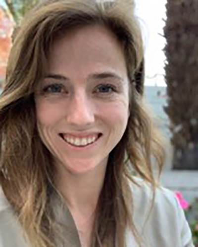 Kelly Ratchinsky Headshot